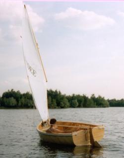 indee 9.7 sail